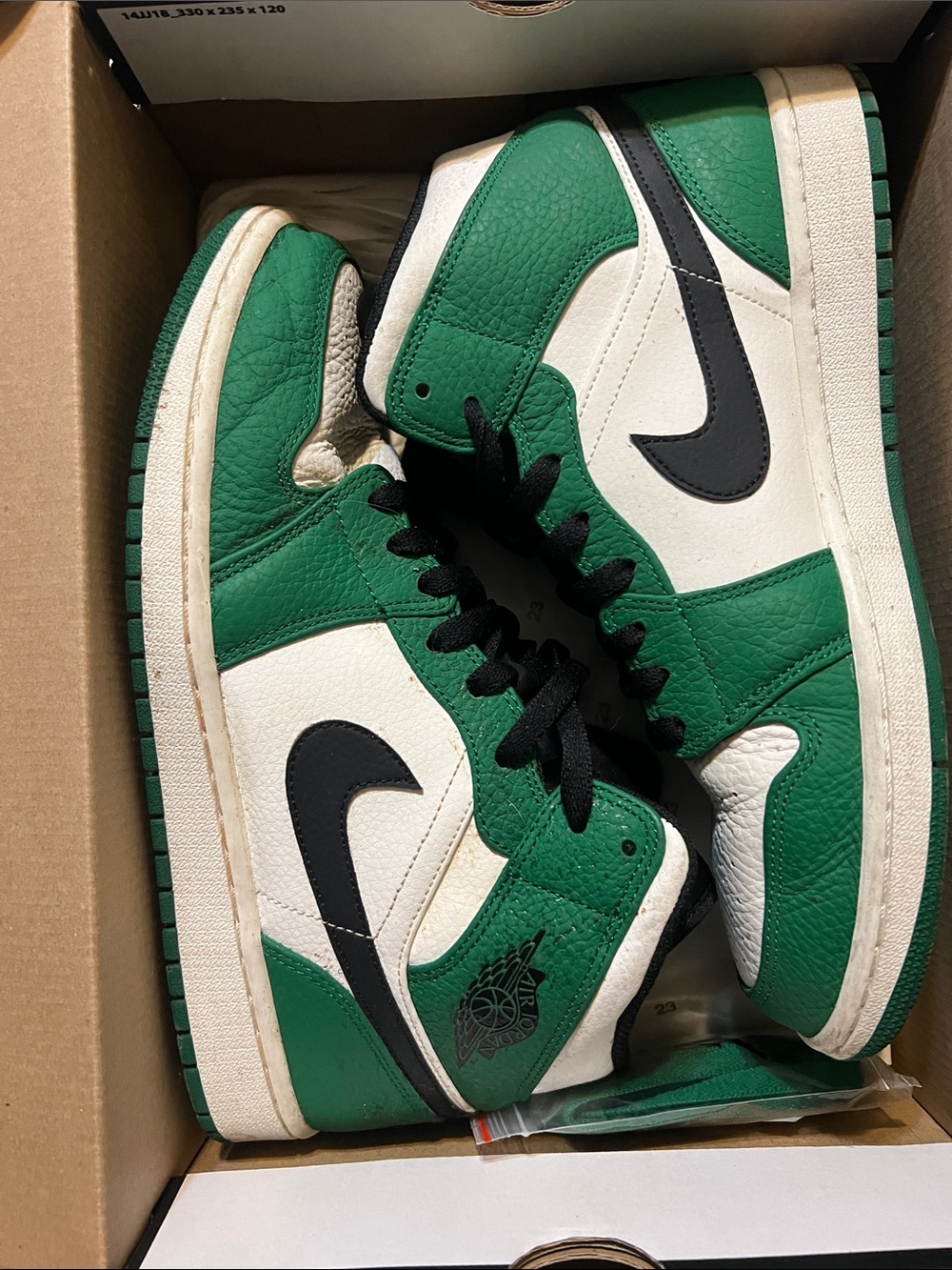 Nike Air Jordan 1 Mid Green White Black